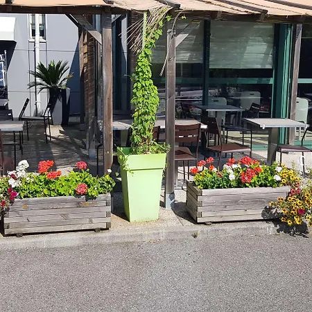 Sure By Western Valence Nord-restaurant 3*