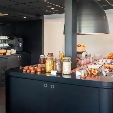 Sure By Western Valence Nord-restaurant 3*